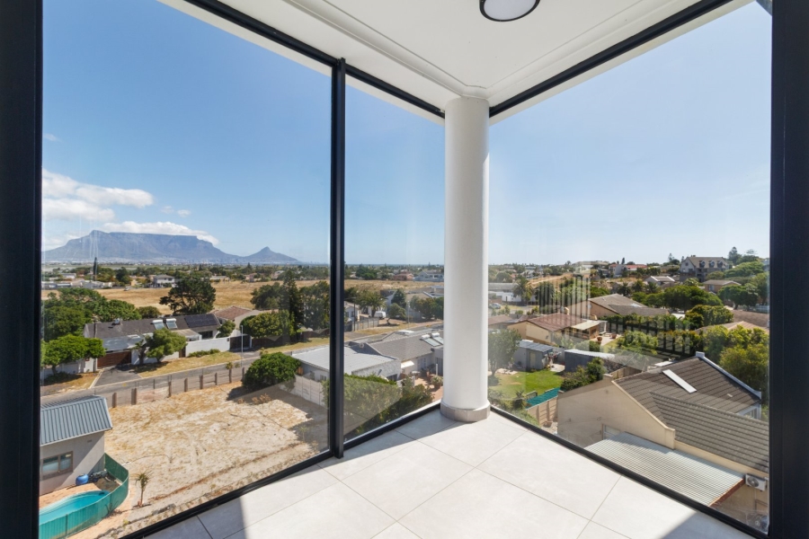 2 Bedroom Property for Sale in Flamingo Vlei Western Cape